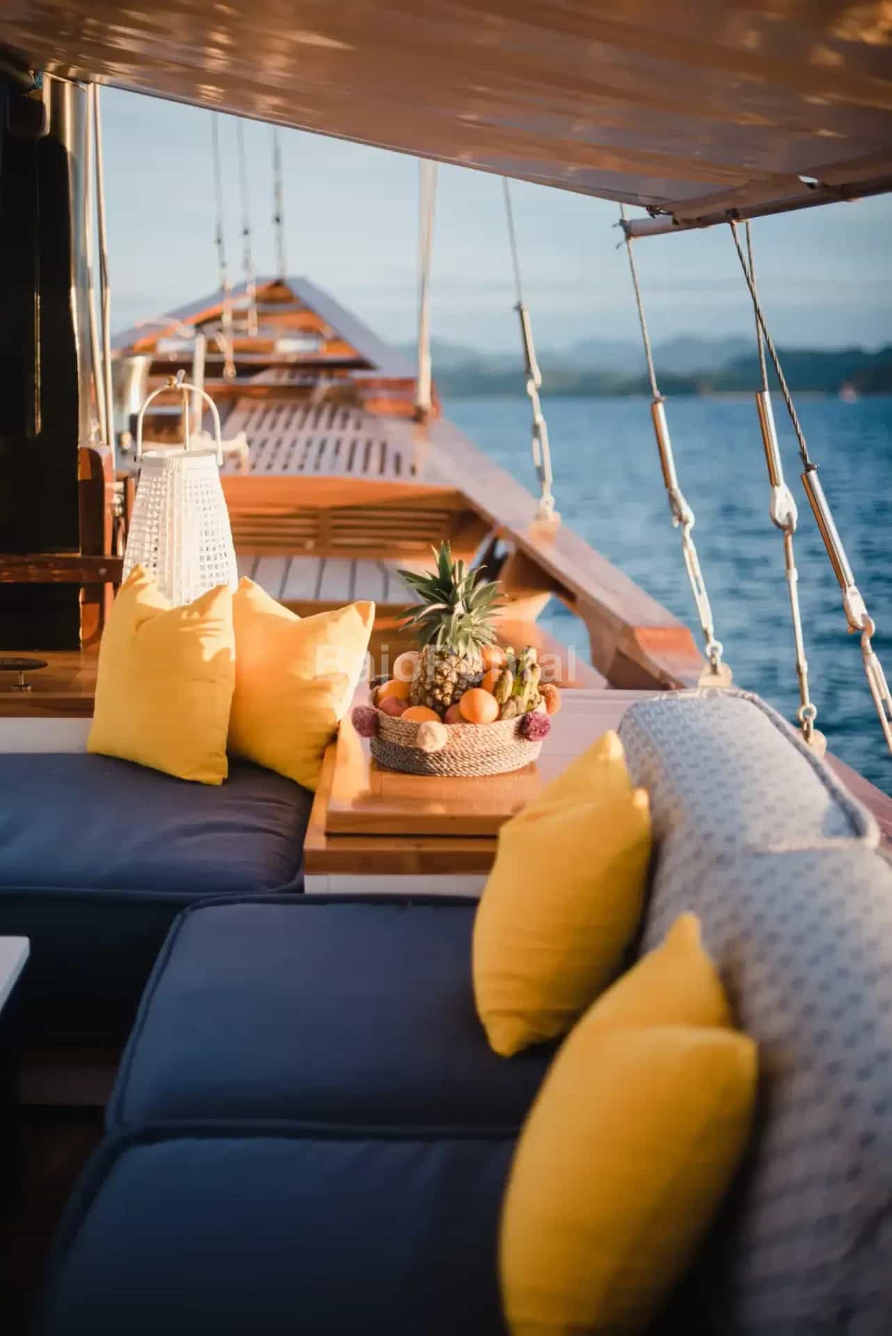 Samara II exterior deck