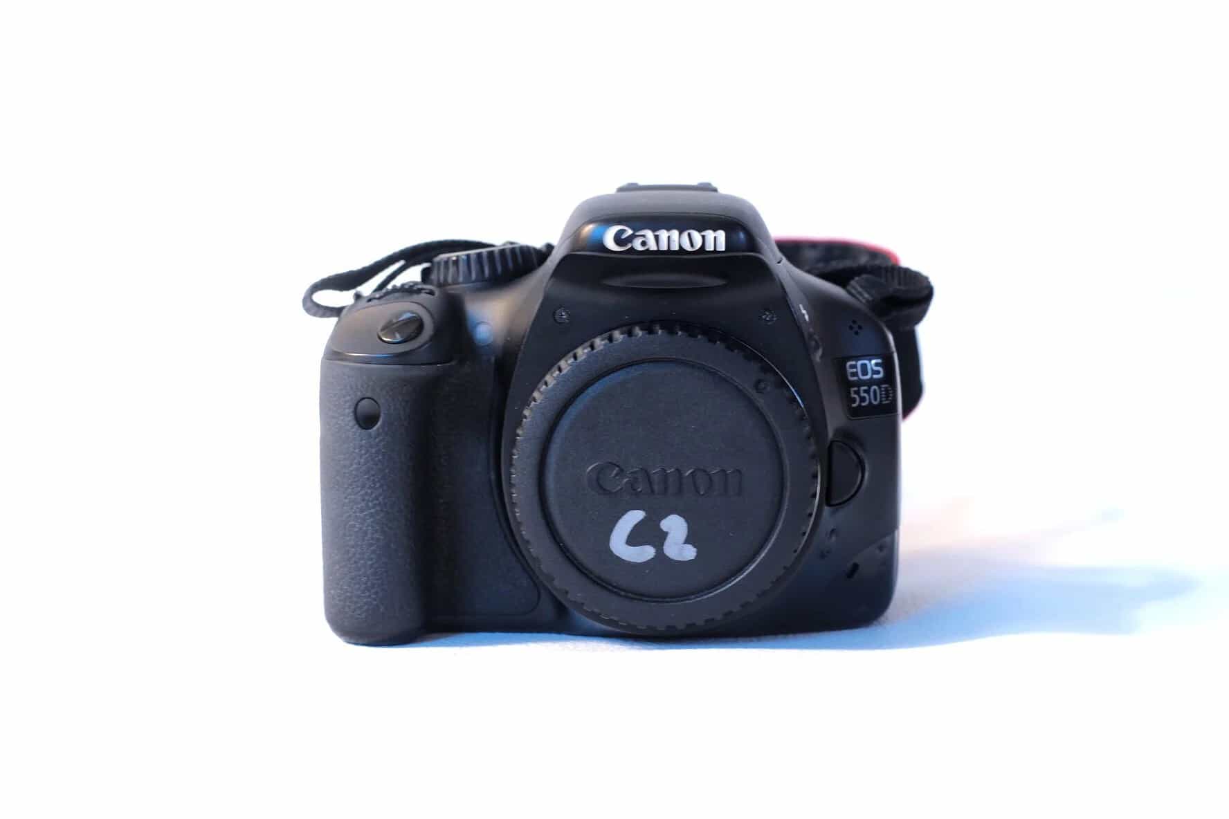 Canon DSLR 550D thumbnail 3