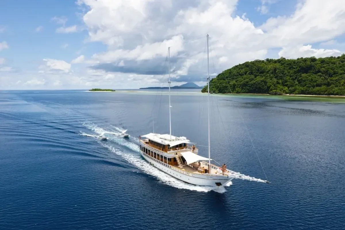 Superyacht cruising the Flores Sea